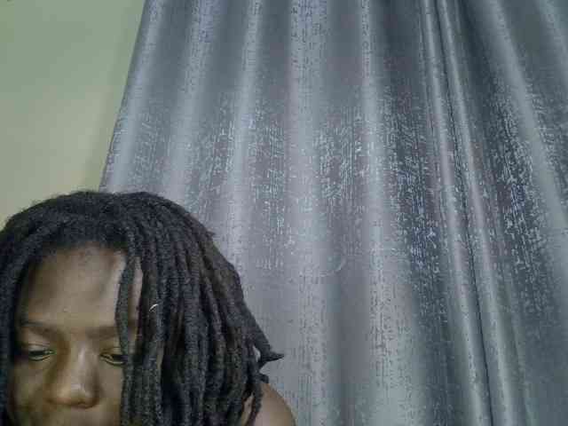 Blackdiva-11 webcam