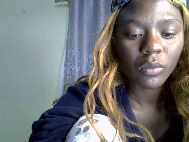 Blackdiva-11 webcam