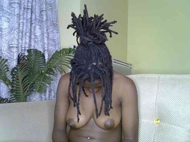 Blackdiva-11 webcam