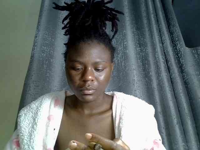 Blackdiva-11 webcam