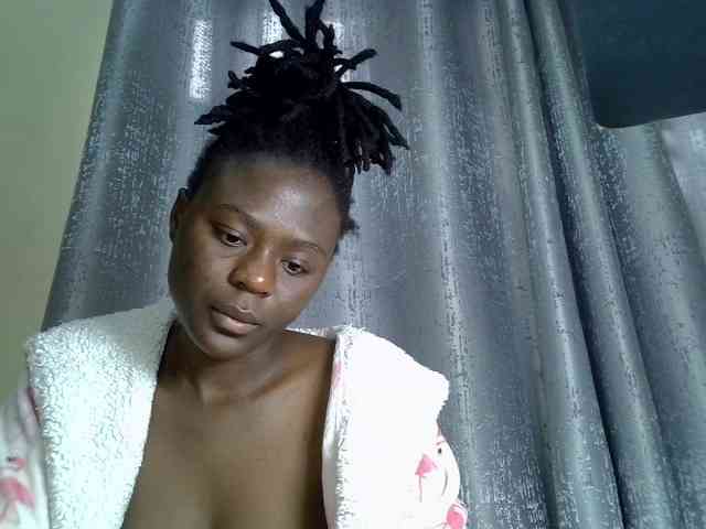 Blackdiva-11 webcam