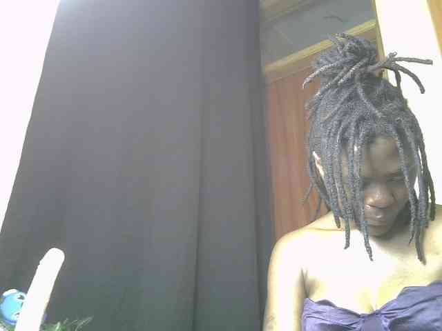 Blackdiva-11 webcam