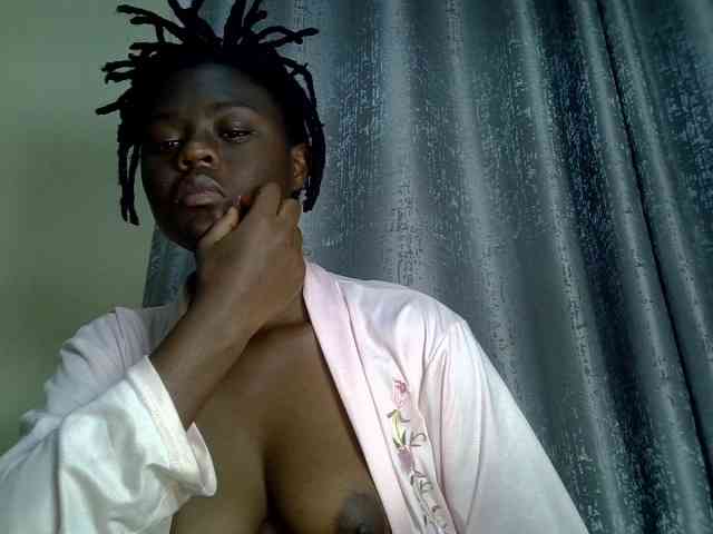 Blackdiva-11 webcam