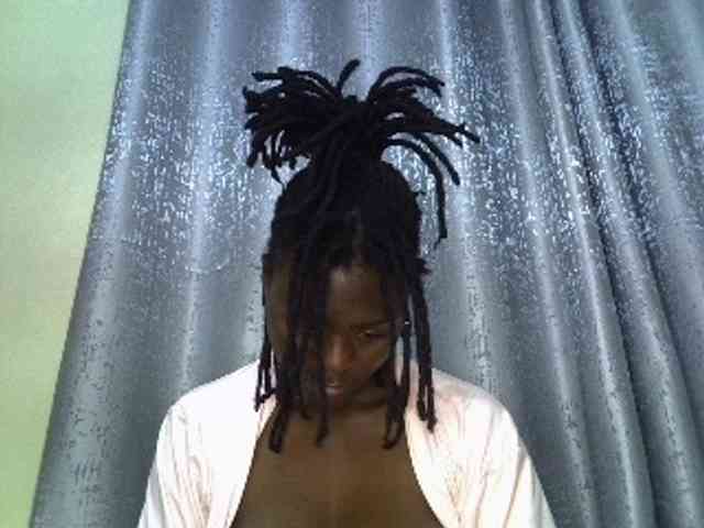 Blackdiva-11 webcam