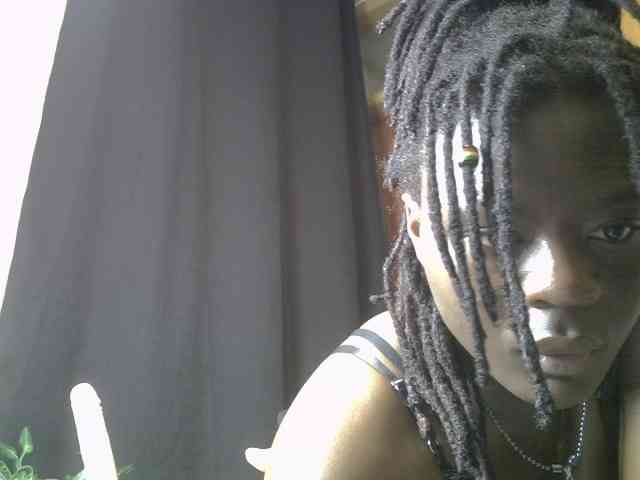 Blackdiva-11 webcam