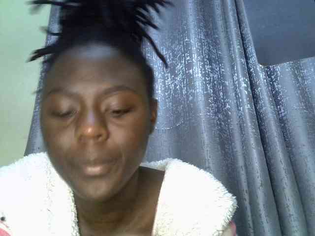 Blackdiva-11 webcam