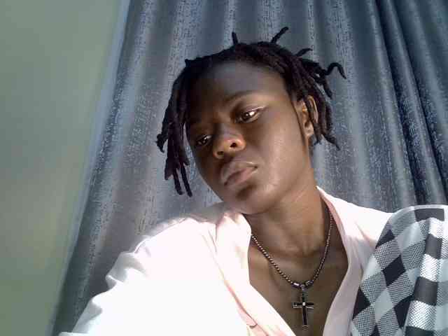 Blackdiva-11 webcam
