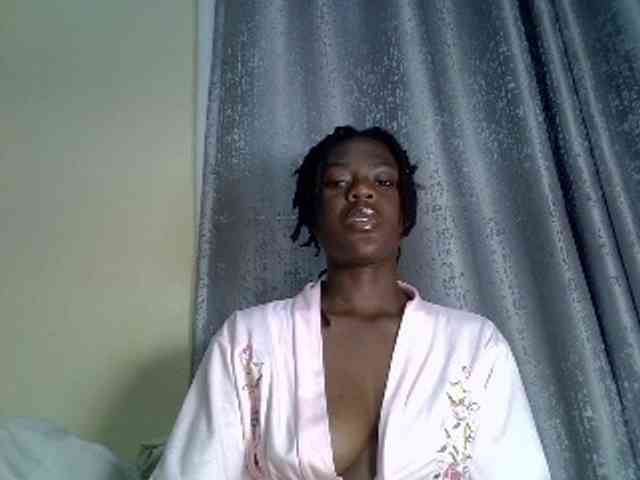 Model: Blackdiva-11