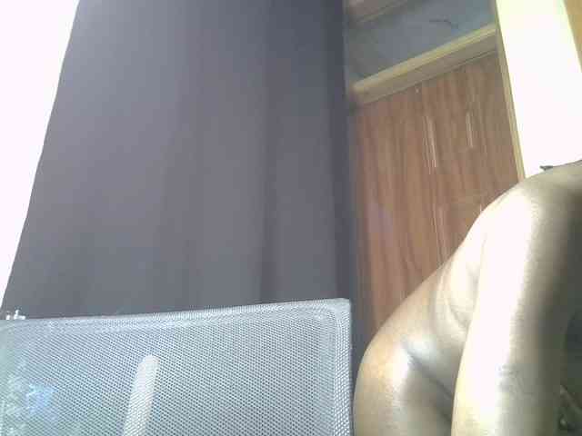 Blackdiva-11 webcam
