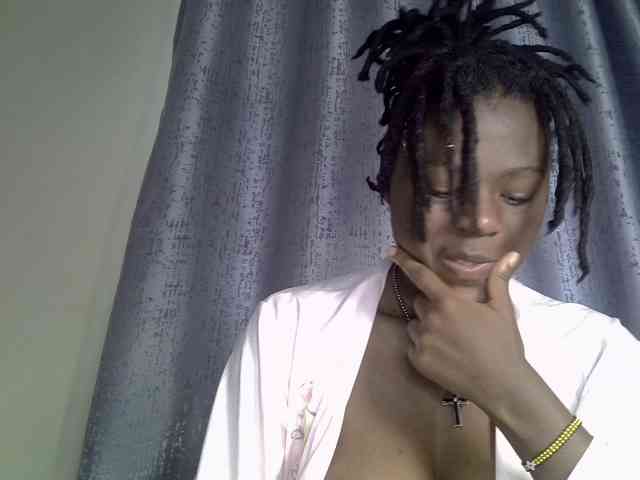Blackdiva-11 webcam