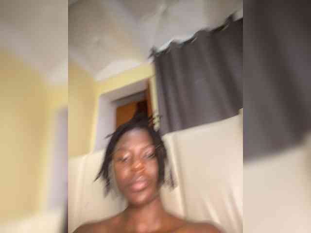 Blackdiva-11 webcam