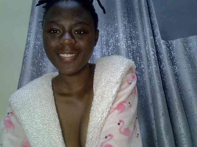 Blackdiva-11 webcam