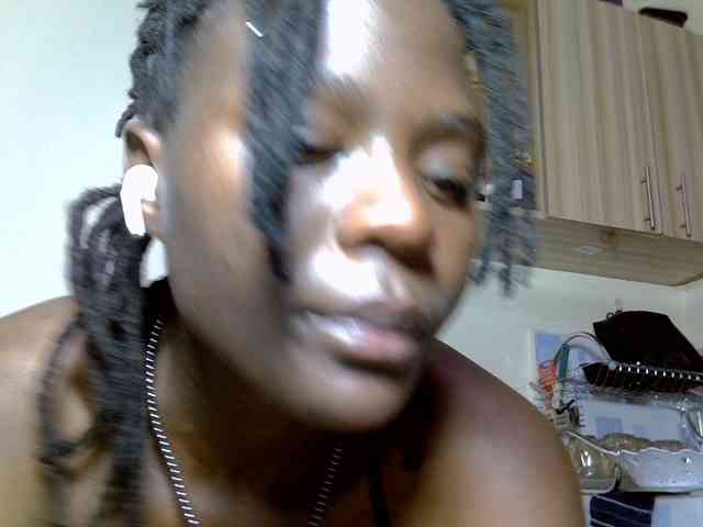 Blackdiva-11 webcam