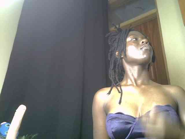 Blackdiva-11 webcam
