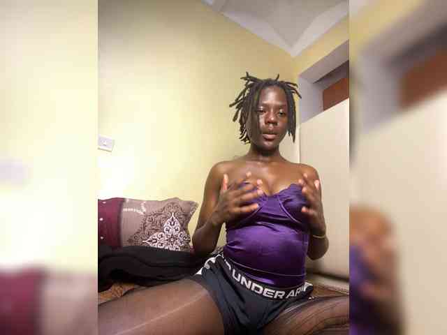 Blackdiva-11 webcam
