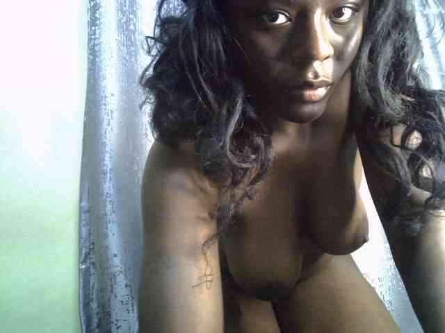 Blackdiva-11 webcam