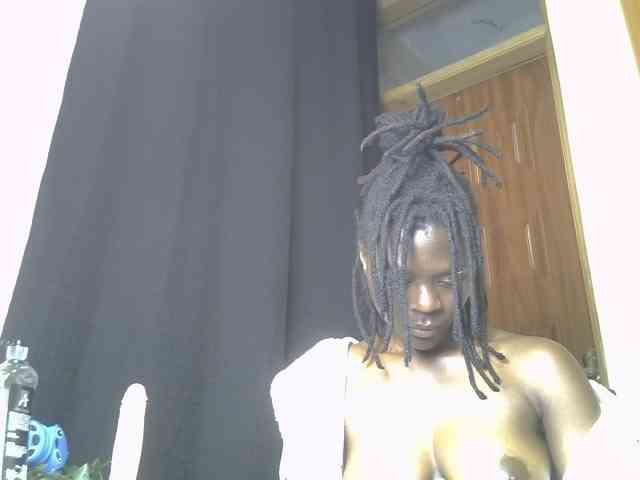 Blackdiva-11 webcam