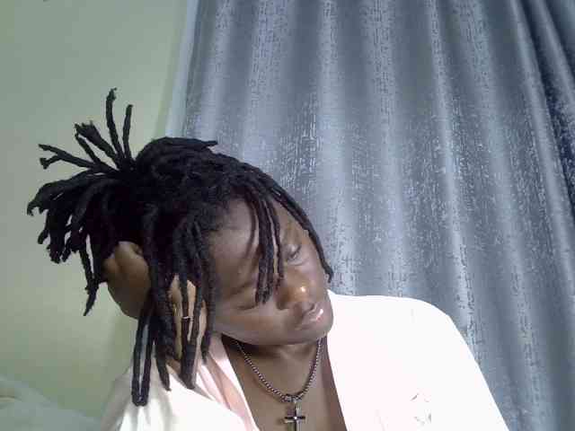 Blackdiva-11 webcam
