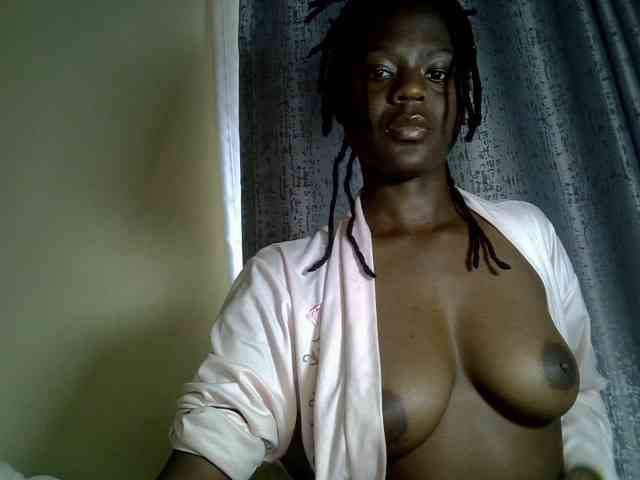 Blackdiva-11 webcam