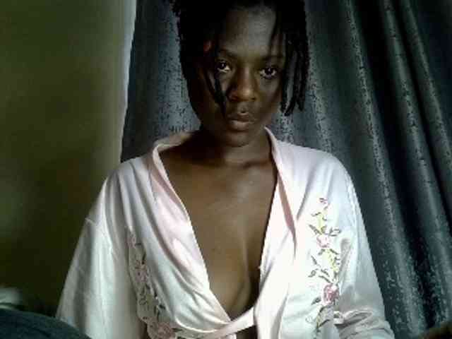 Blackdiva-11 webcam