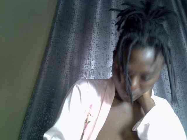Blackdiva-11 webcam