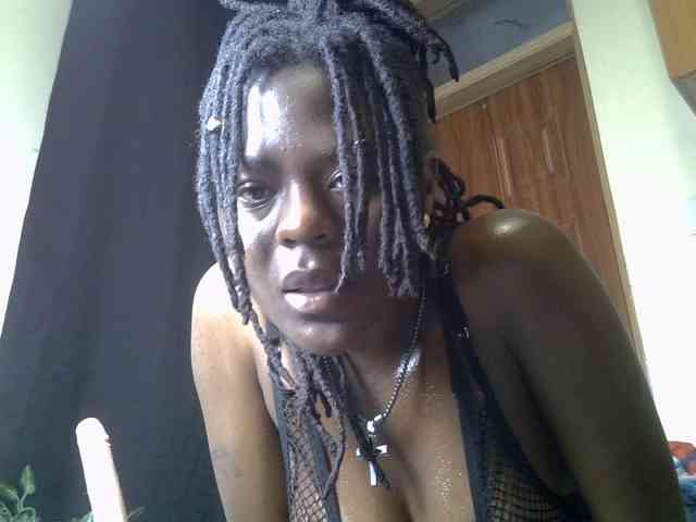 Blackdiva-11 webcam