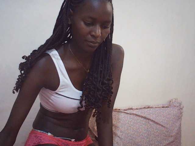 Angellily1 live cam on BongaCams