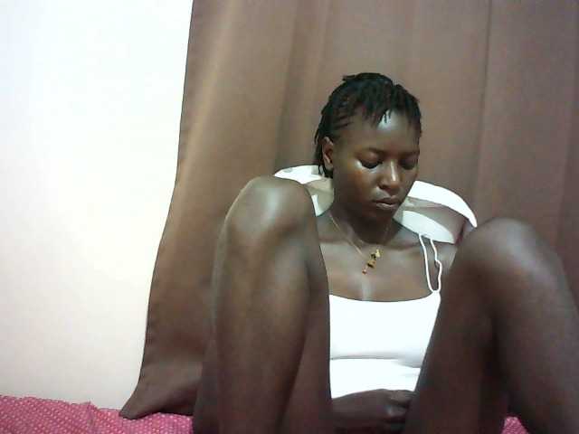 Angellily1 webcam bongacams model stream image