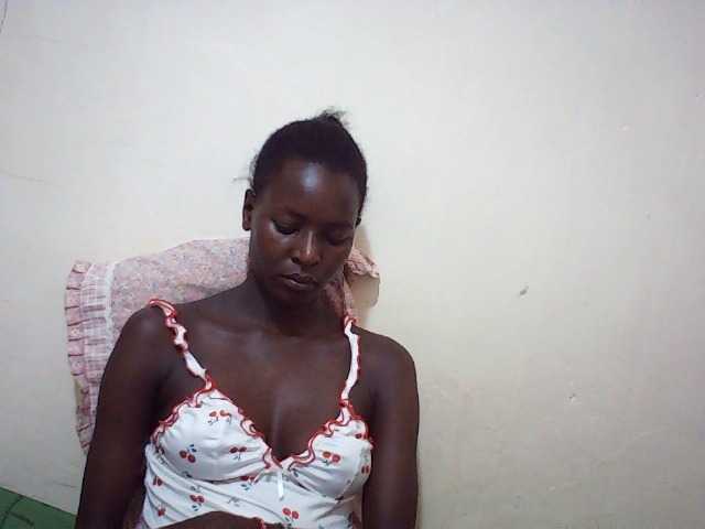 Angellily1 live cam on BongaCams