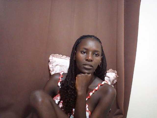 Angellily1 live cam on BongaCams