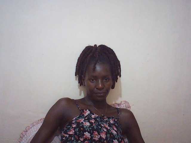 Angellily1 live cam on BongaCams