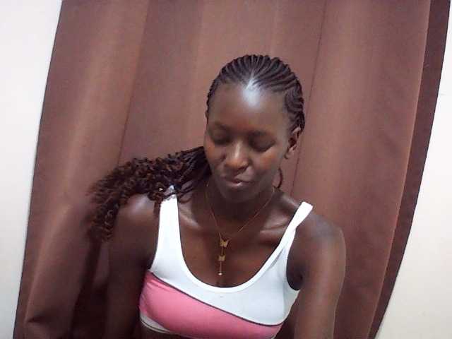 Angellily1 live cam on BongaCams