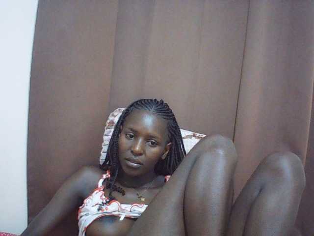 Angellily1 live cam on BongaCams