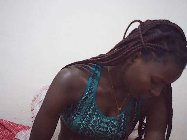 Angellily1 live cam on BongaCams