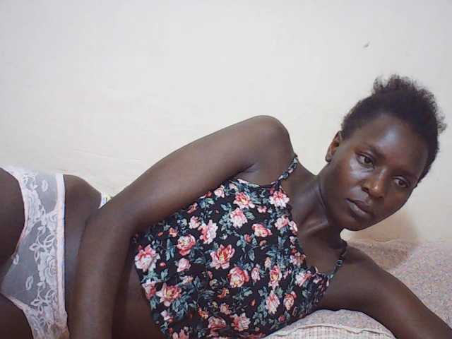 Angellily1 live cam on BongaCams