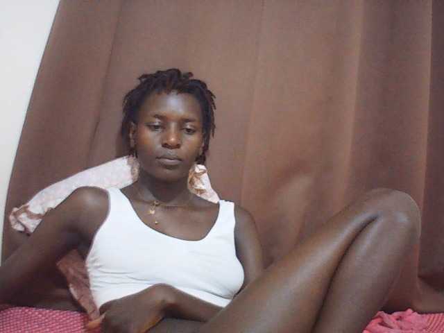 Angellily1 Live Cam on BongaCams