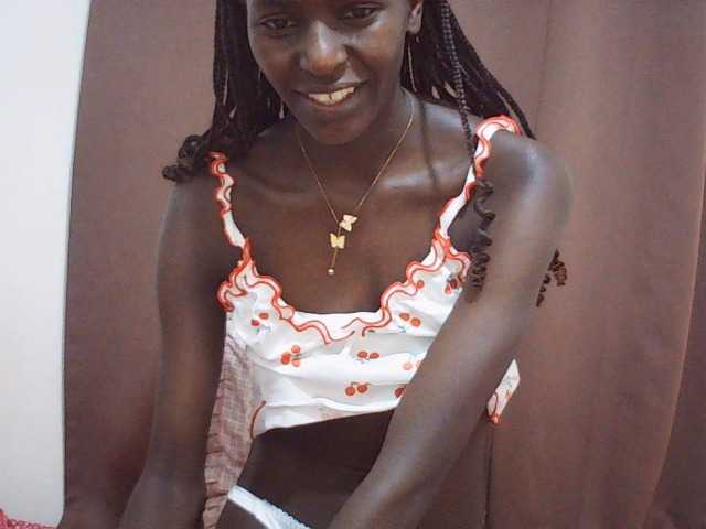 Angellily1 live cam on BongaCams