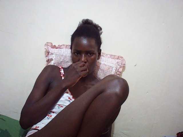 Angellily1 live cam on BongaCams