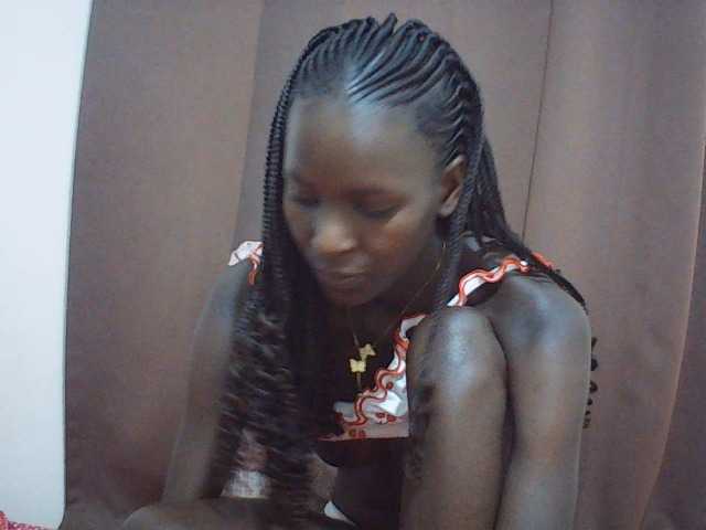 Angellily1 live cam on BongaCams