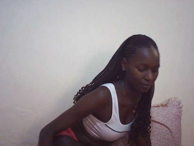 Angellily1 live cam on BongaCams