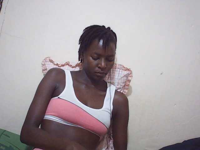 Angellily1 live cam preview