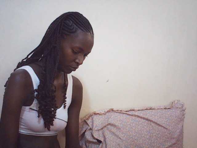 Angellily1 live cam on BongaCams