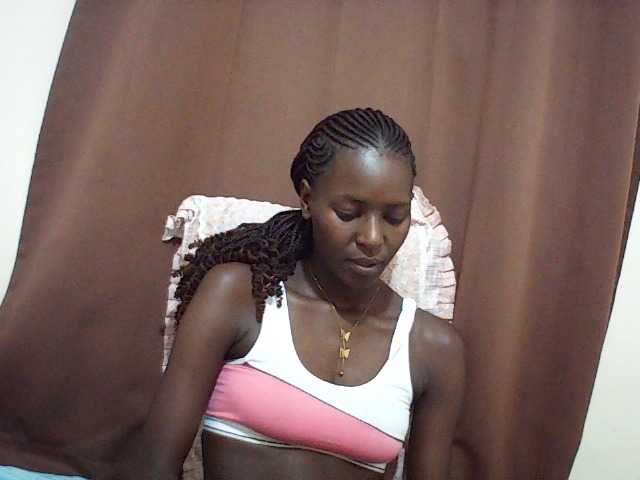 Angellily1 live cam on BongaCams