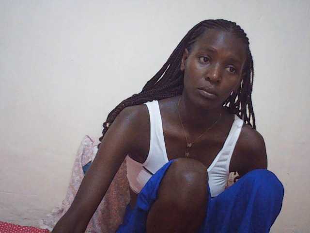 Angellily1 live cam on BongaCams