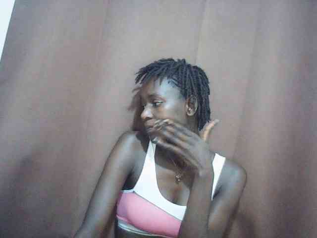 Angellily1 webcam
