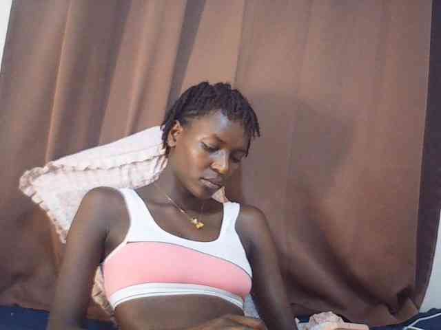 Angellily1 webcam