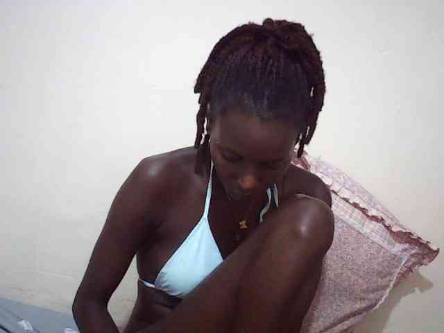 Angellily1 webcam