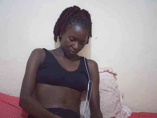 Angellily1 webcam