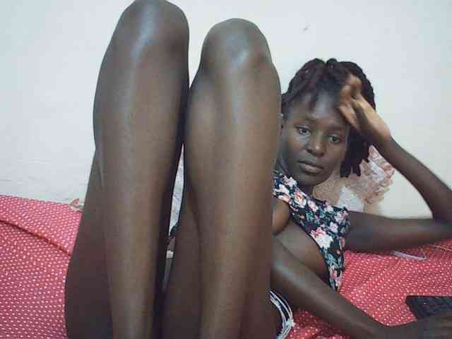 Angellily1 webcam