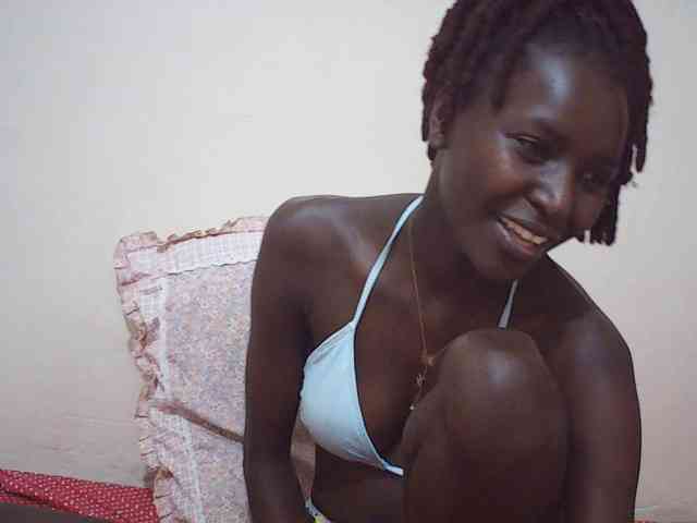 Angellily1 webcam